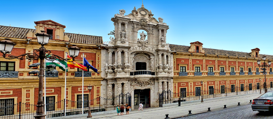Sevilla Spain. Palacio de San Telmo. Construction began in 1682 and this palace is now the seat of the presidency of the
Andalusian Autonomous Government.